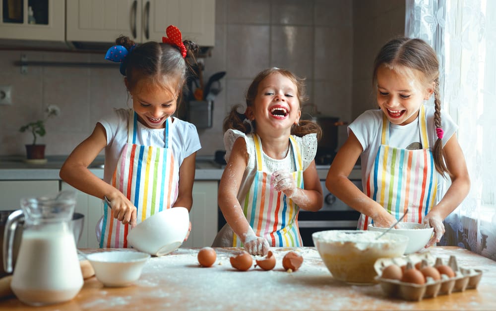 Kids in the Kitchen: Easy Recipes for Children!